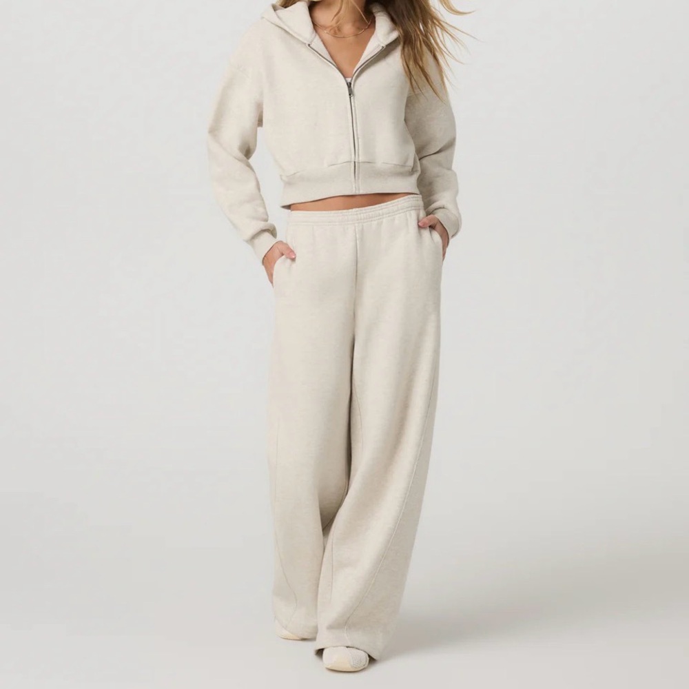 Women's Vuori bone Heather Restore Hoodie and wide leg Pants Set M NWT